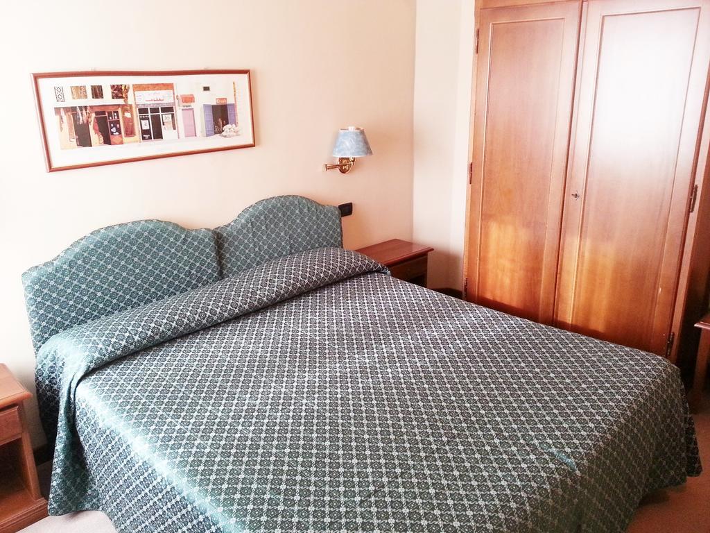 Hotel Emilia Modena Room photo
